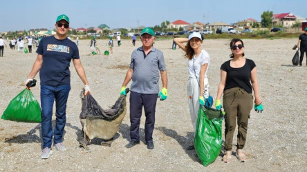 Hövsan qəsəbəsinin Xəzər dənizi sahilində ümumrespublika təmizlik aksiyası keçirilib