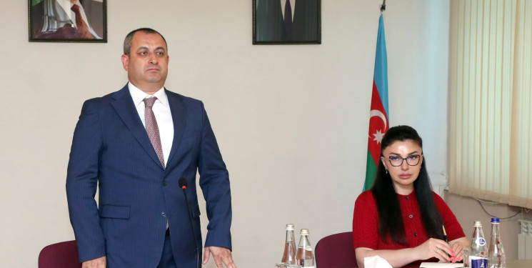 Suraxanı Rayon İcra Hakimiyyətinin başçısı Adil Əliyevin vətəndaşlarla növbəti səyyar görüşü iyulun 1-də Qaraçuxur qəsəbəsində yerləşən 104 saylı tam orta ümumtəhsil məktəbində keçirilib