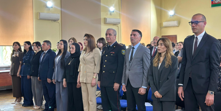 Suraxanıda “İnsan Hüquqları Aylığı” çərçivəsində “Rəqəmsal mühitdə uşaqların təhlükəsizliyi” mövzusunda tədbir keçirilib