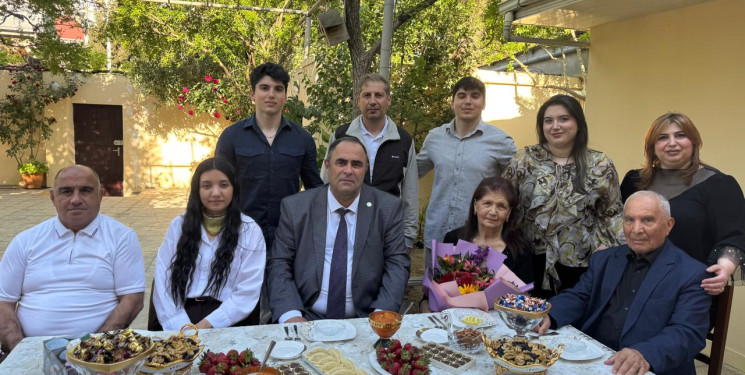 15 May – “Beynəlxalq Ailə Günü” münasibətilə Suraxanı rayonunda nümunəvi ailələr ziyarət olunub